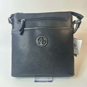 NEW GIANNI BERNINI BLACK SAFFIANO LEATHER NORTH SOUTH CROSSBODY